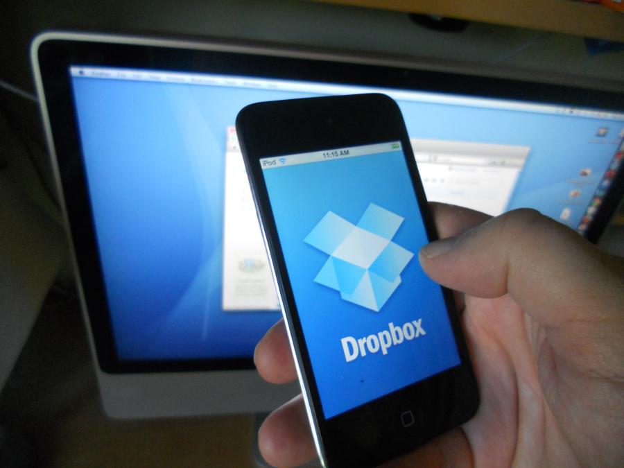 Dropbox privacy, and how to improve it 1